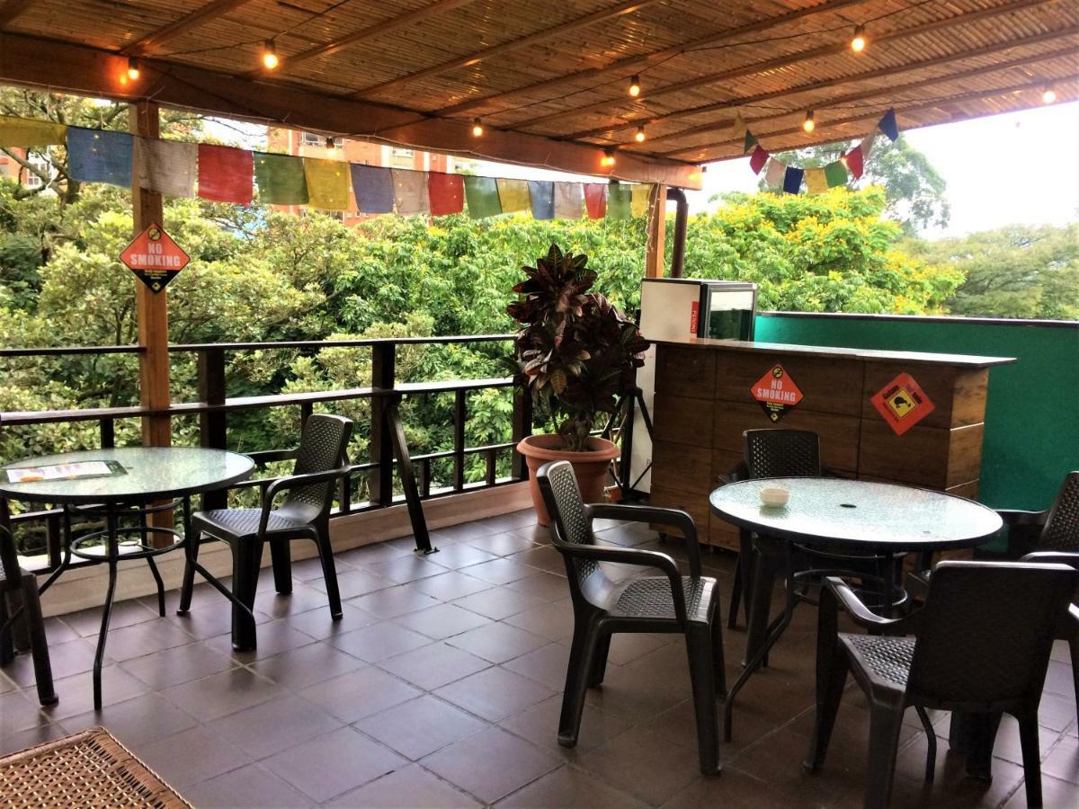 Casa Kiwi Hostel เมเดยิน ภายนอก รูปภาพ