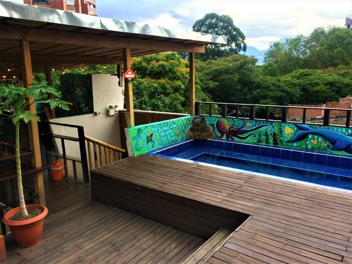Casa Kiwi Hostel เมเดยิน ภายนอก รูปภาพ